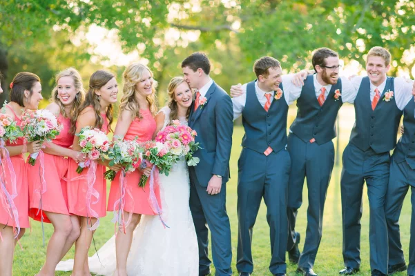 30 Best Wedding Gifts for Friends to Put A Smile on Their Faces